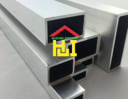 Sắt hộp 10x20 nặng bao nhiêu kg?