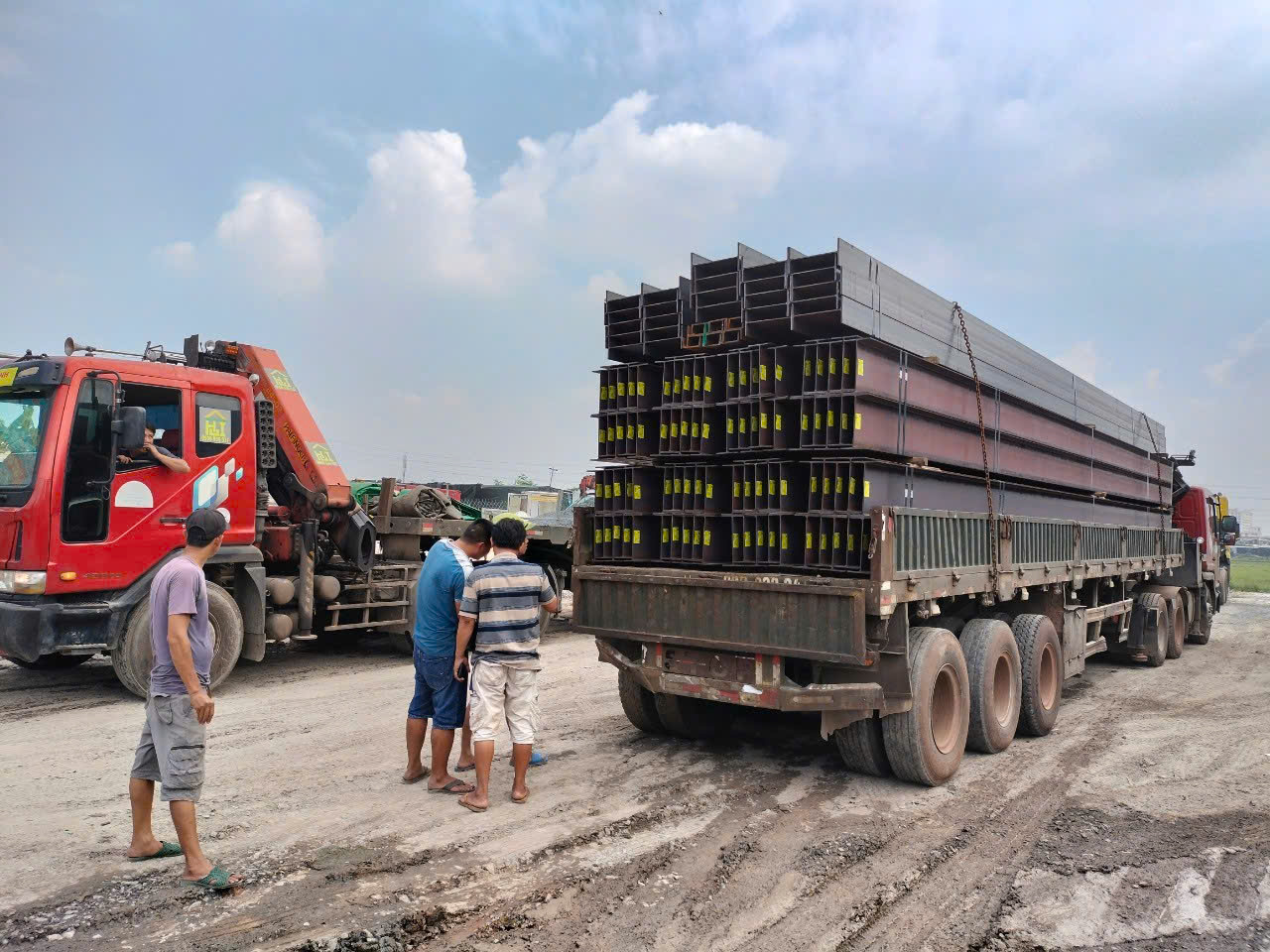 Bảng báo giá thép hình I-U-V-H  tại Huyện Hóc Môn