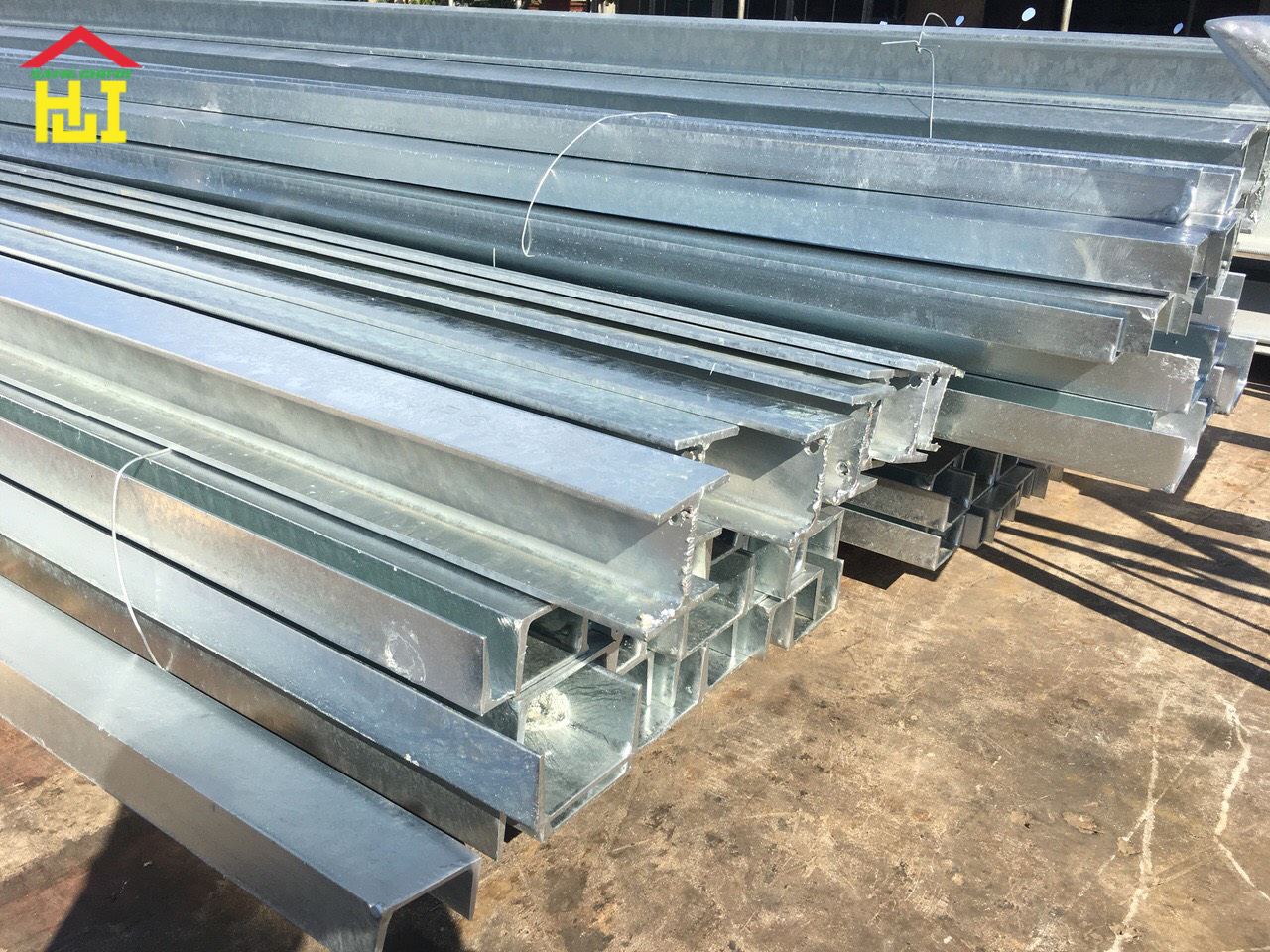 Bảng báo giá thép hình I-U-V-H  tại Quận 1